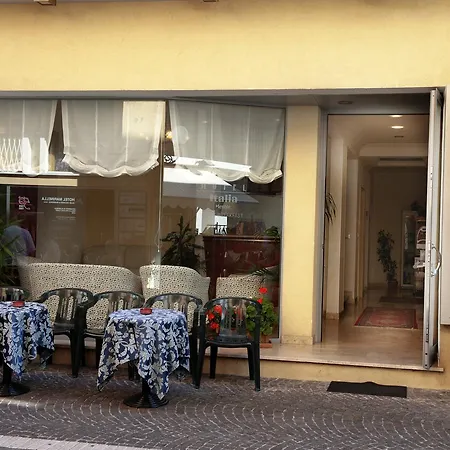Italia Hotel